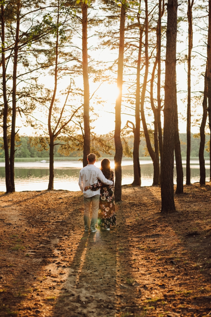 sesja narzeczenska o zachodzie slonca kielce (2)
