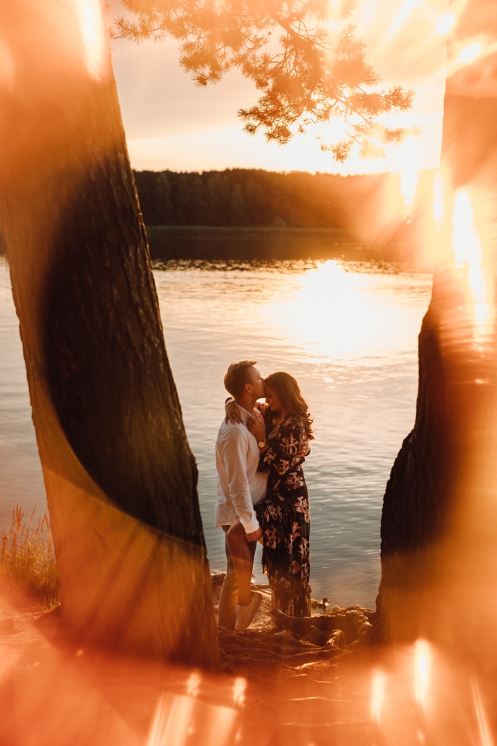 sesja narzeczenska o zachodzie slonca kielce (18)