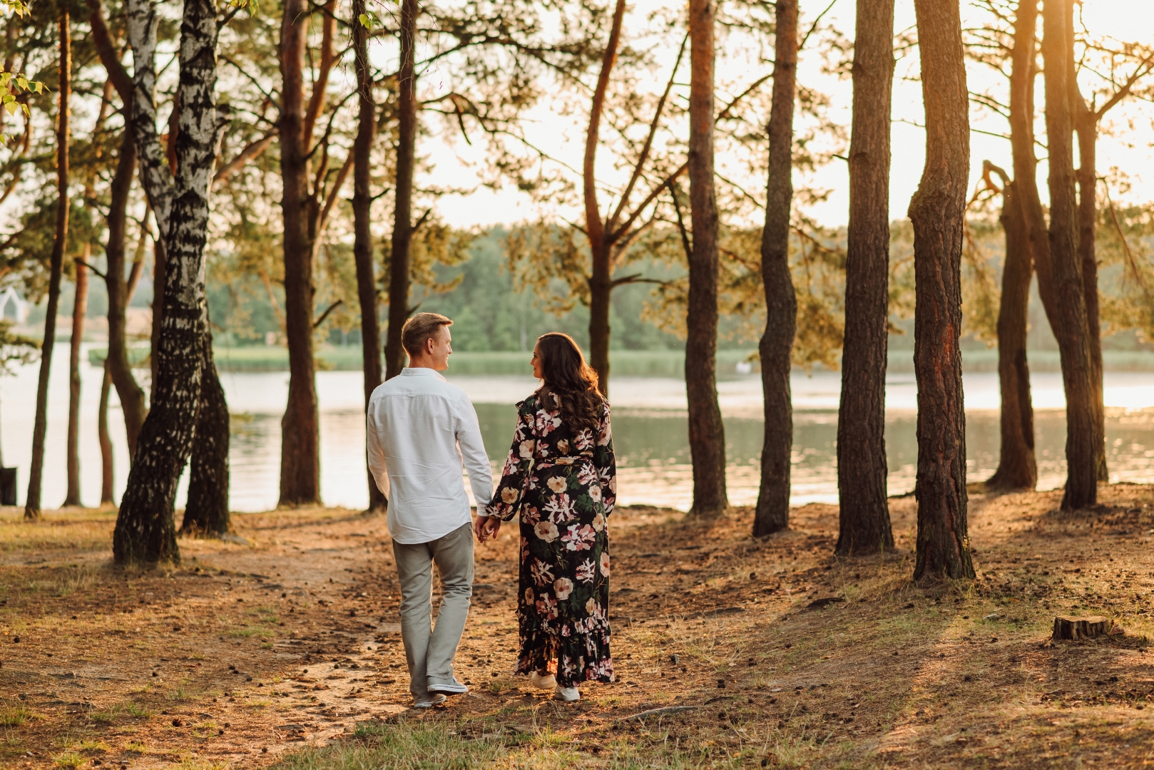 sesja narzeczenska o zachodzie slonca kielce (1)