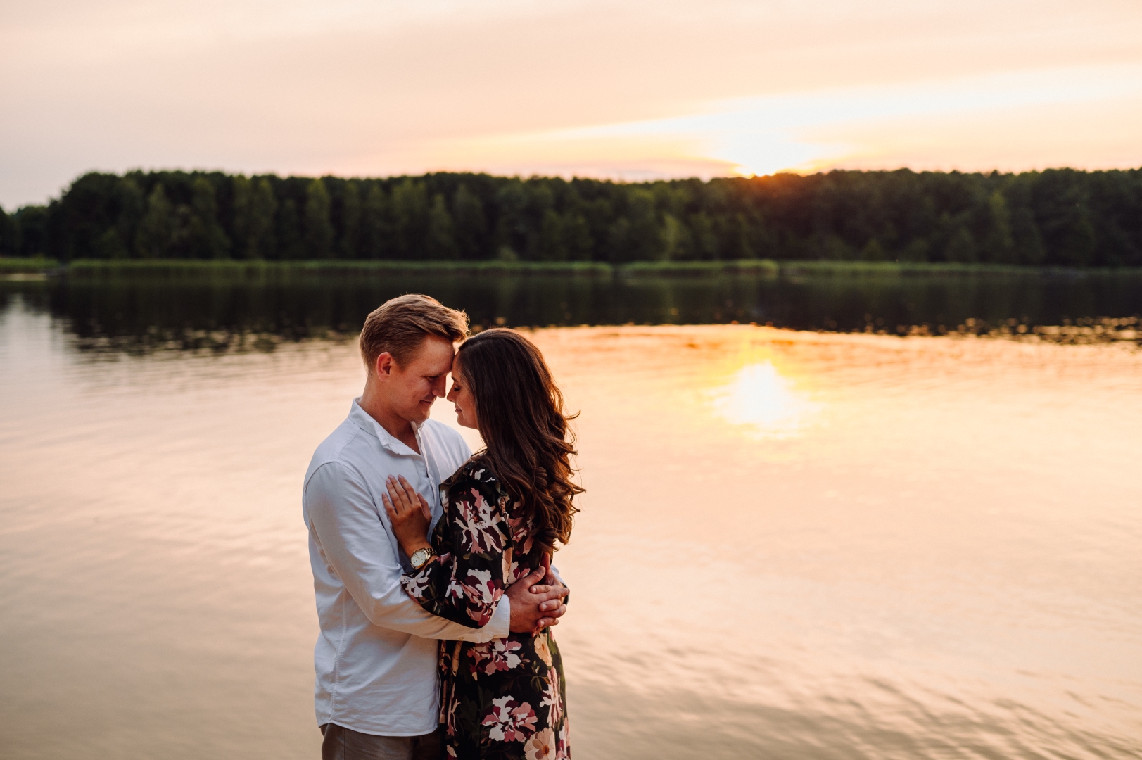 sesja narzeczenska o zachodzie slonca kielce (28)