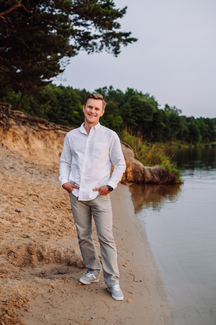 sesja narzeczenska o zachodzie slonca kielce (31)