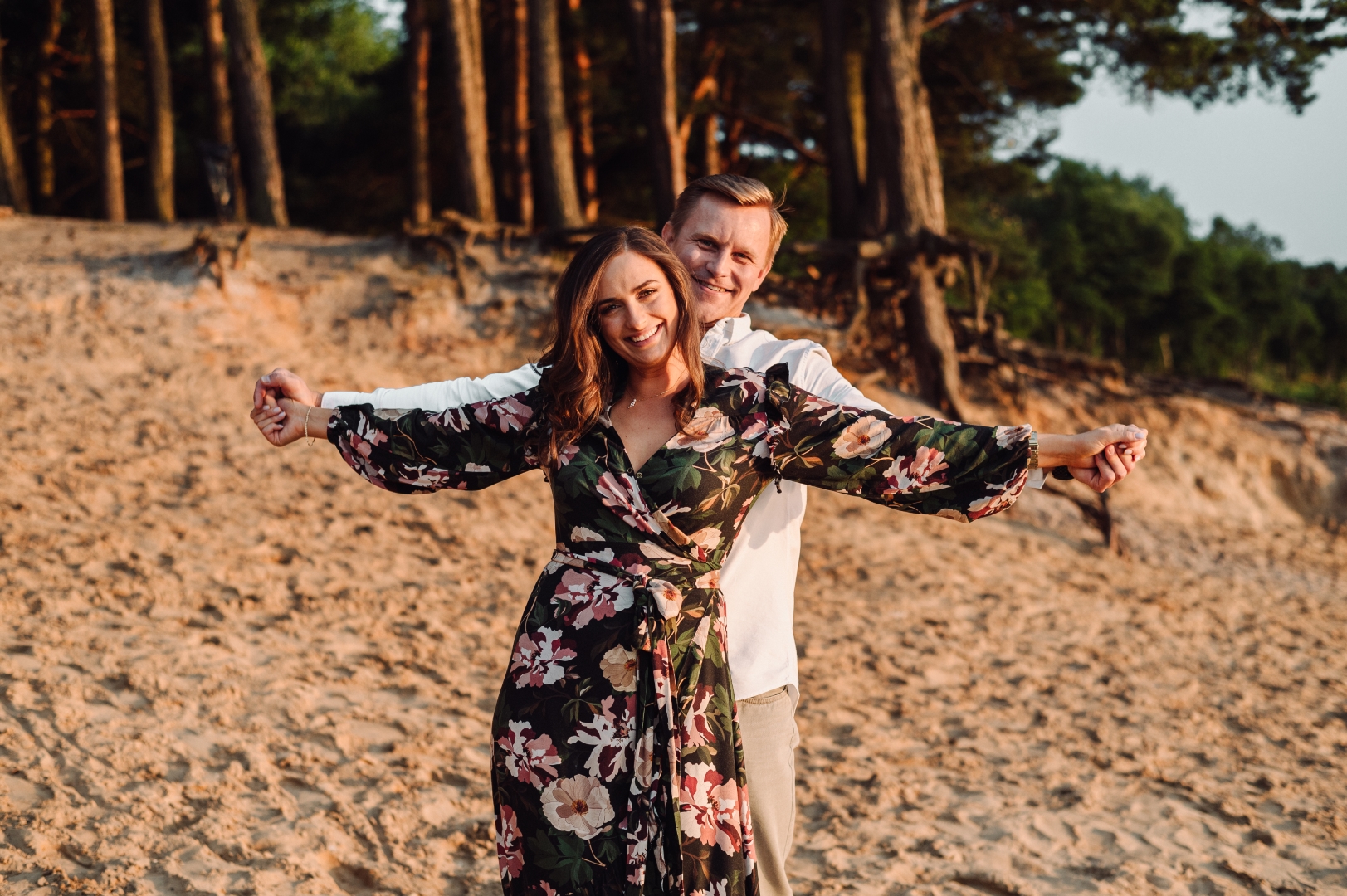 sesja narzeczenska o zachodzie slonca kielce (10)