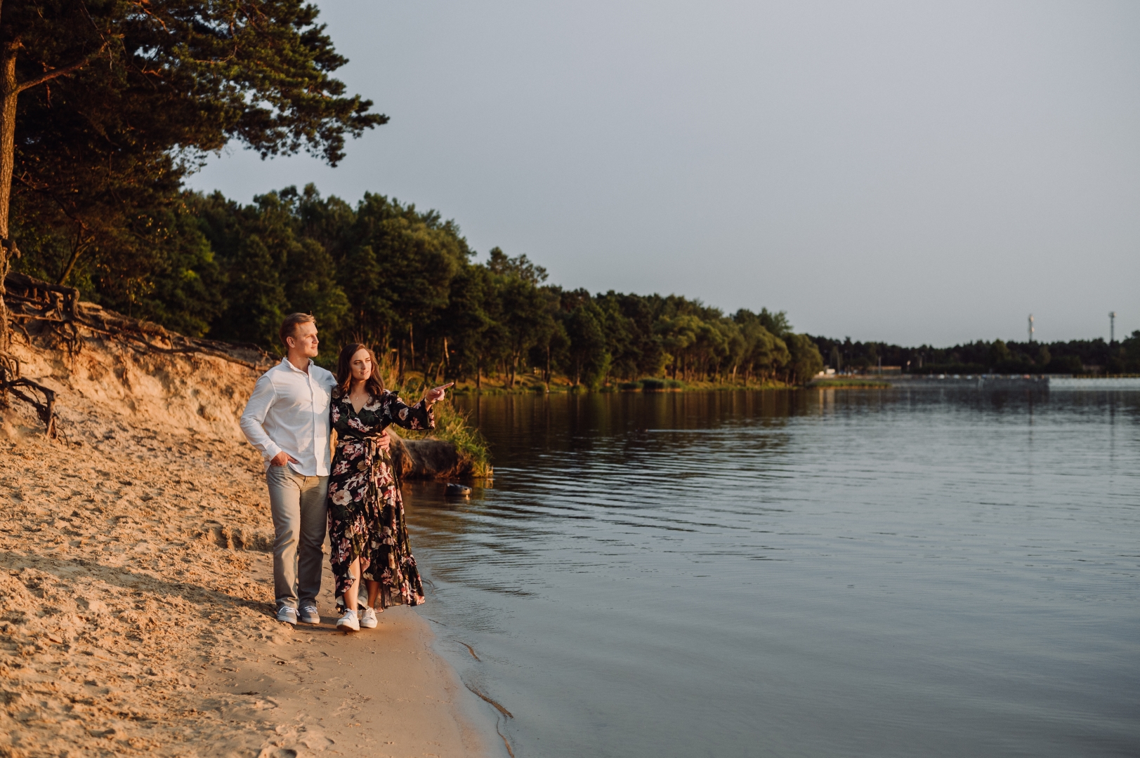 sesja narzeczenska o zachodzie slonca kielce (21)